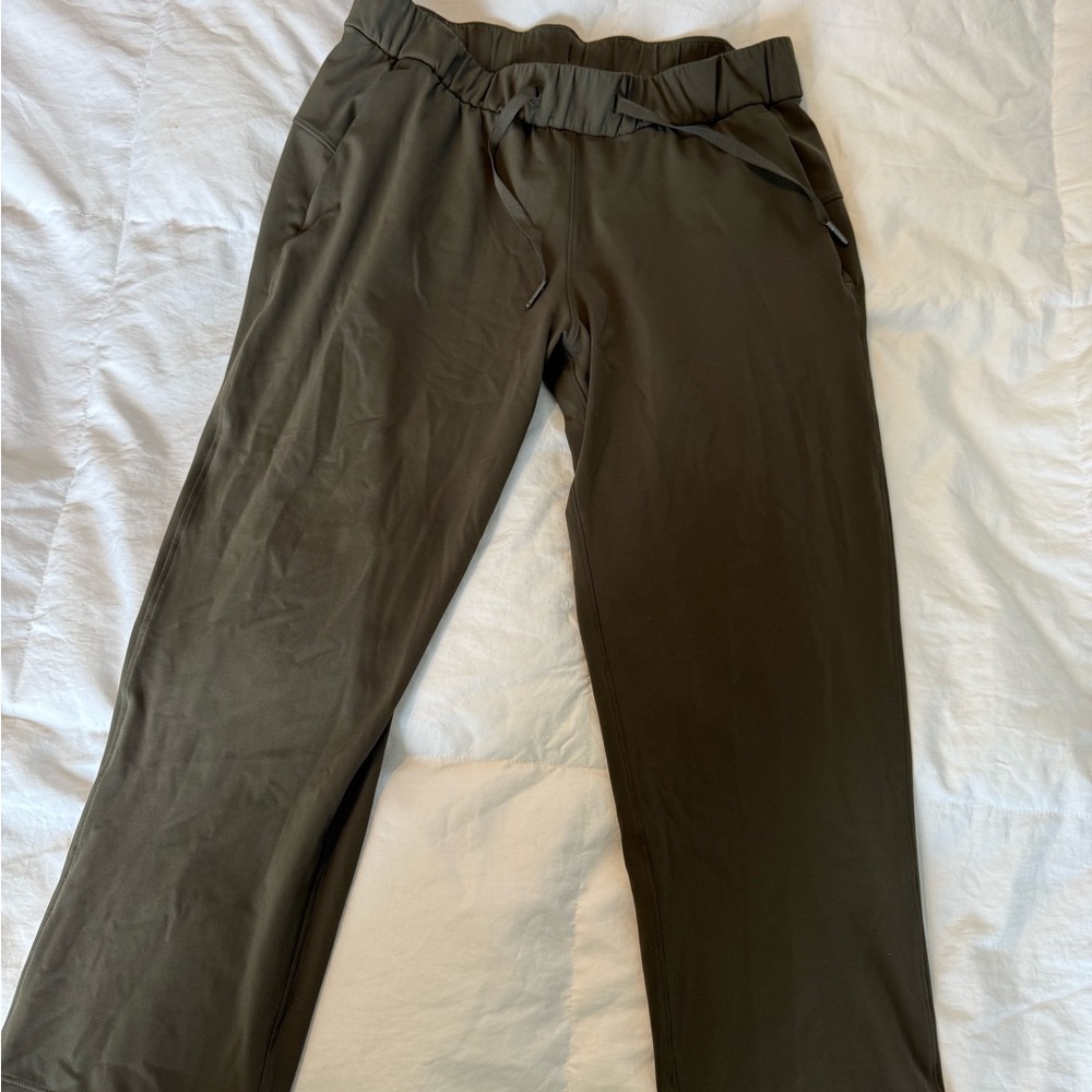 lululemon on the Fly crop - Picture 1 of 3